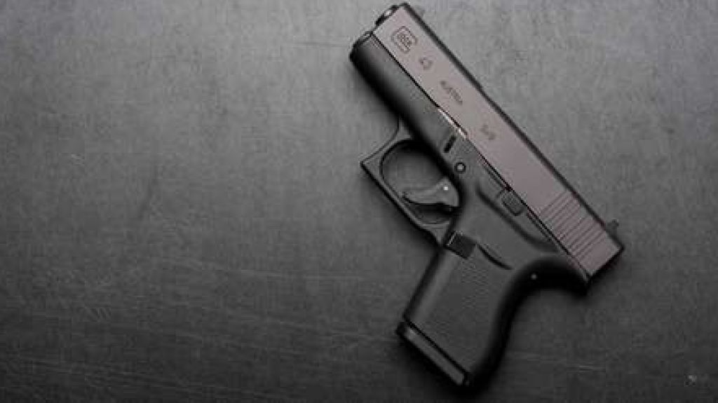  Reportan hurto de arma de fuego de la Polic&iacute;a en Vega Baja 