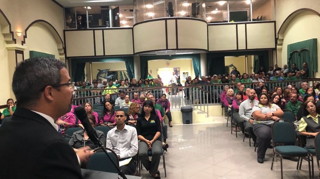  Empleados de Vega Baja volver&aacute;n a su jornada de trabajo normal 