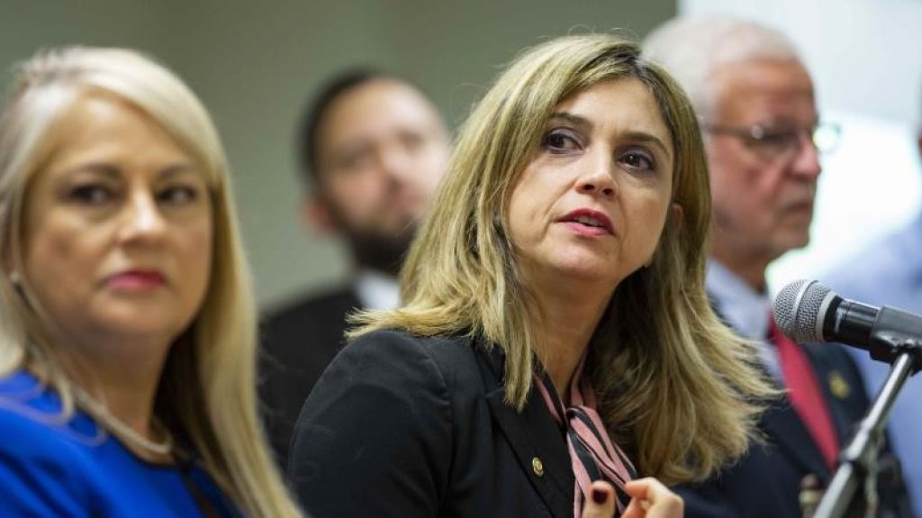  Secretaria de Justicia interina y jefa de Fiscales interina, explican tardanza en investigaci&oacute;n asesinato en la Chard&oacute;n 