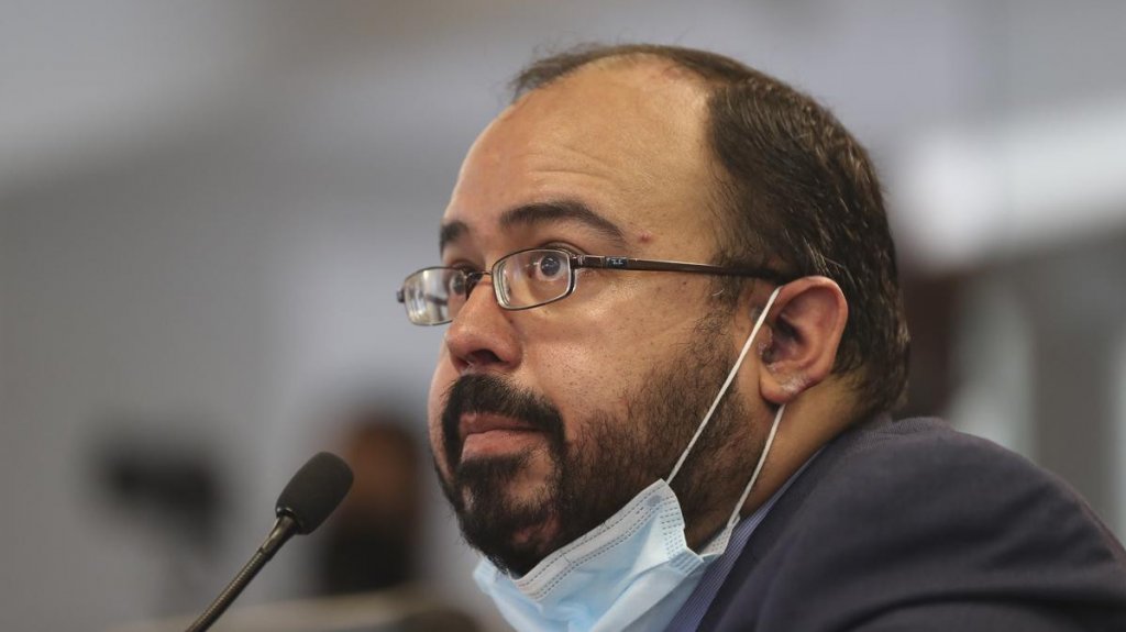  Educaci&oacute;n extiende fecha para que jubilados terminen sus tr&aacute;mites de jubilaci&oacute;n 