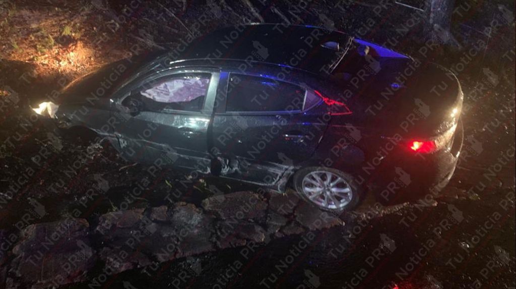  Fotos de la escena del tiroteo en expreso Las Am&eacute;ricas que dej&oacute; dos hombres muertos esta noche 