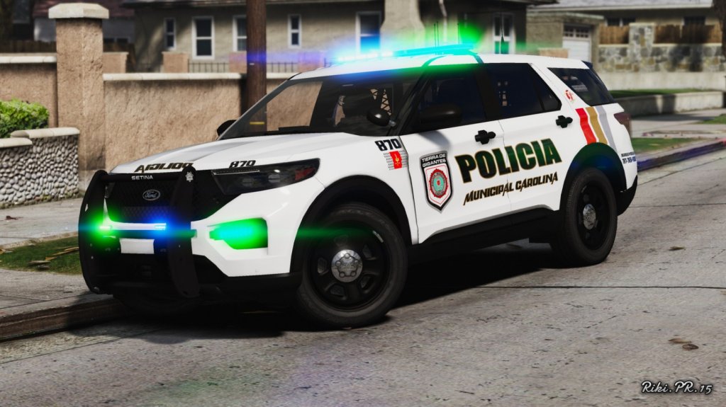  Federales arrestan a un policía municipal de Carolina 