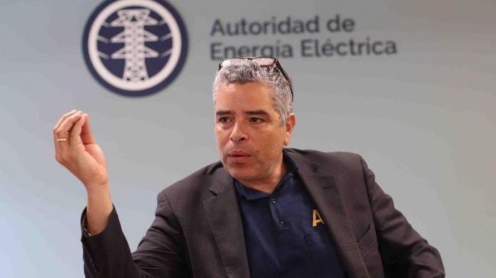  Representante del PPD pide la renuncia del director de la Autoridad de EnergÃ­a ElÃ©ctrica 