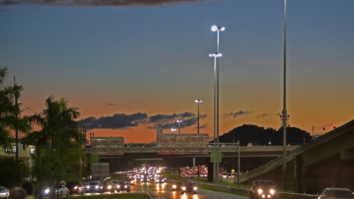 Nueva tecnologÃ­a LED en las autopistas PR-22 y PR-5, tras invertir 2.8 millones en cambio del sistema de iluminaciÃ³n