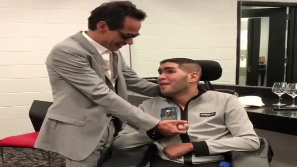  Emotivo video: Marc Anthony le cumple el sue&ntilde;o a Prichard Col&oacute;n 
