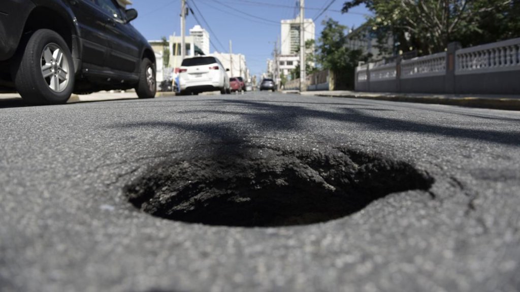  Puerto Rico recibir&aacute; sobre $900 millones de fondos federales para carreteras 