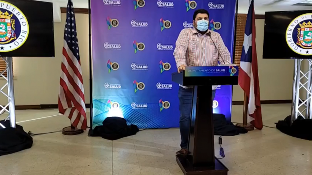  La mayor&iacute;a de las personas se hacen mal la prueba de COVID-19, advierte secretario de Salud 