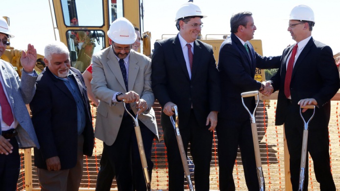 GOBERNADOR ANUNCIA CONSTRUCCIÃN DEL PRIMER LABORATORIO DE TECNOLOGÃA AEROESPACIAL EN PUERTO RICO