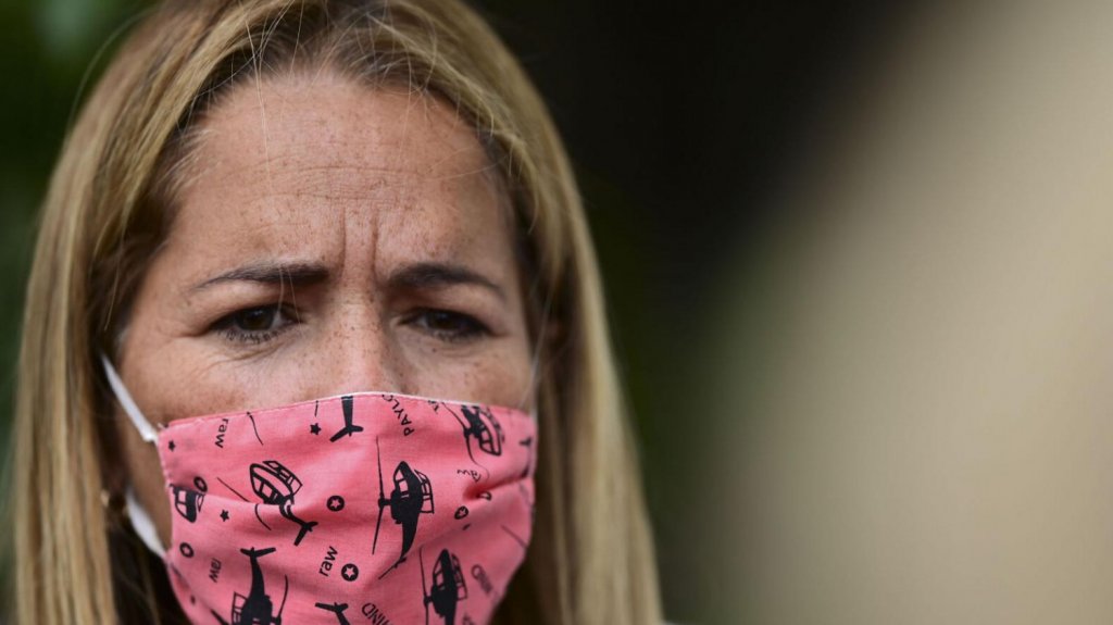  Alcaldesa de Can&oacute;vanas busca separar a las comunidades de la red de la AEE para desarrollar un sistema &ldquo;m&aacute;s sustentable, seguro, saludable y de bajo costo&rdquo; 