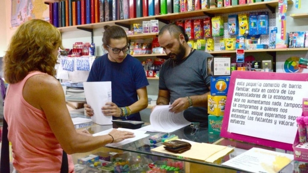  Senador Roque Gracia pide acci&oacute;n del gobierno en favor del peque&ntilde;o y mediano comerciante 