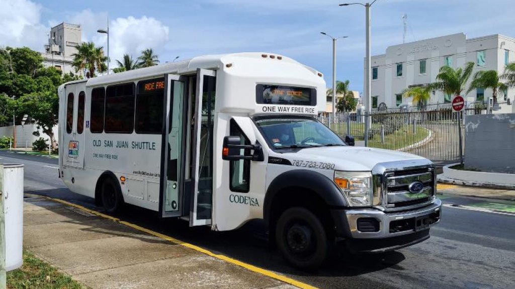  Comienza servicio de guaguas desde el Viejo San Juan a zona de El Escambr&oacute;n 