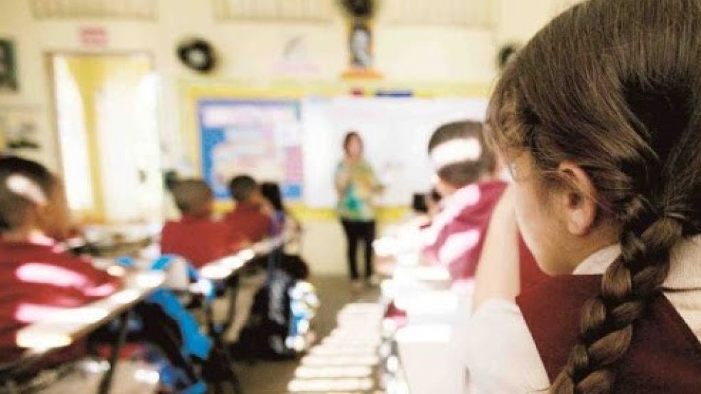  Educamos dice que el cierre del curso escolar lleg&oacute; tard&iacute;amente 