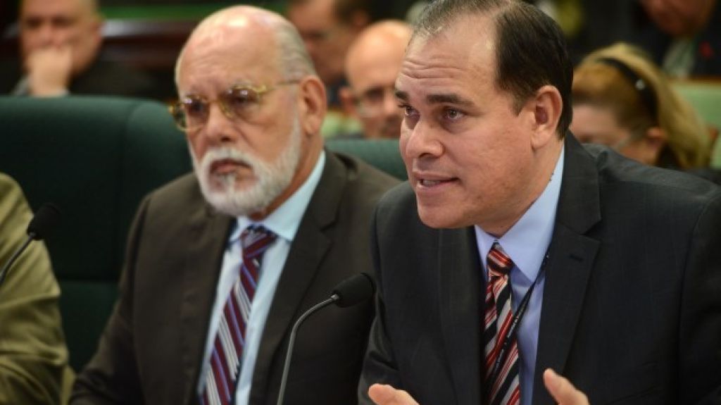  OIPC anuncia que determinaci&oacute;n de la comisi&oacute;n de energ&iacute;a favorece a los consumidores 