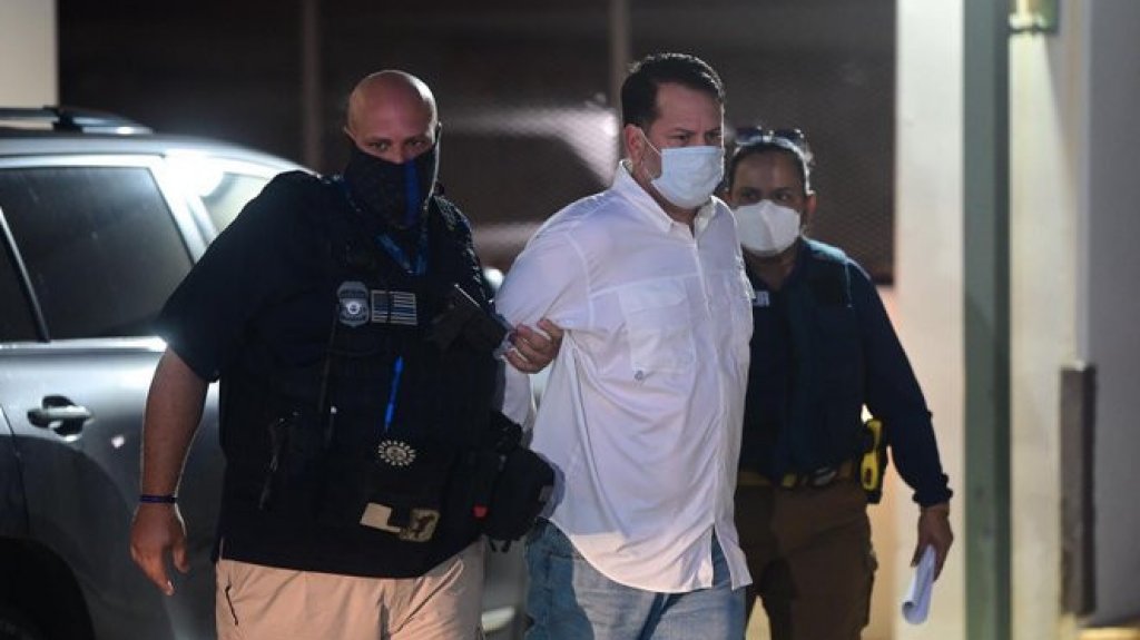  Federales arrestan al due&ntilde;o de Yatea 