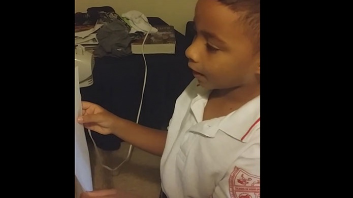 Vea Como un NiÃ±o Con Problemas de Habla Nos EnseÃ±a que No hay LÃ­mites