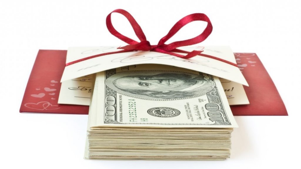  Barranquitas paga bono de mil d&oacute;lares a sus empleados mediante dep&oacute;sito directo 