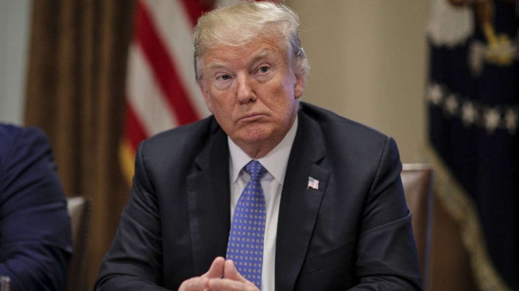  Trump admite que su hijo se reuni&oacute; con abogada rusa, pero dice que fue legal 