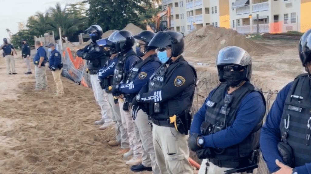  Causa por alterar la paz a un polic&iacute;a durante una protesta en condominio sol y playa 