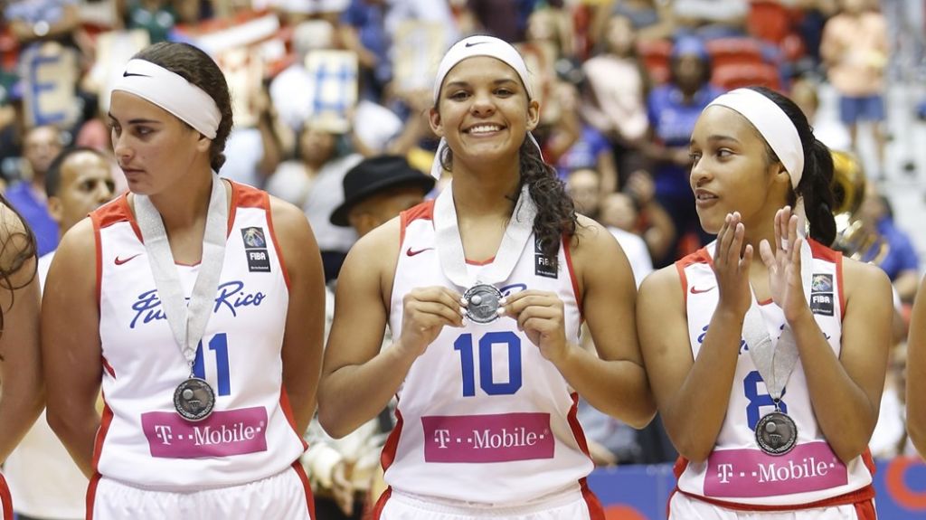  Continúan los éxitos del baloncesto femenino 