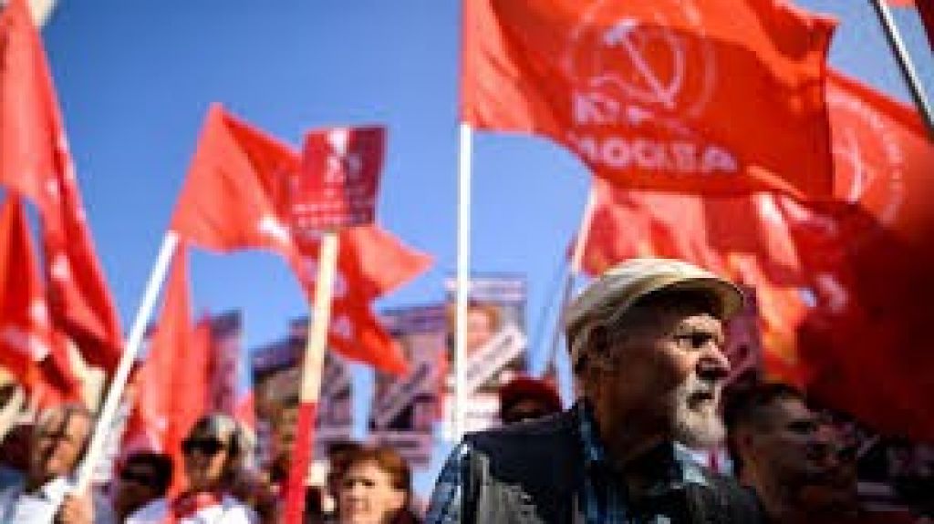  Vea video: Miles de personas protestan en Mosc&uacute; contra impopular reforma de pensiones 