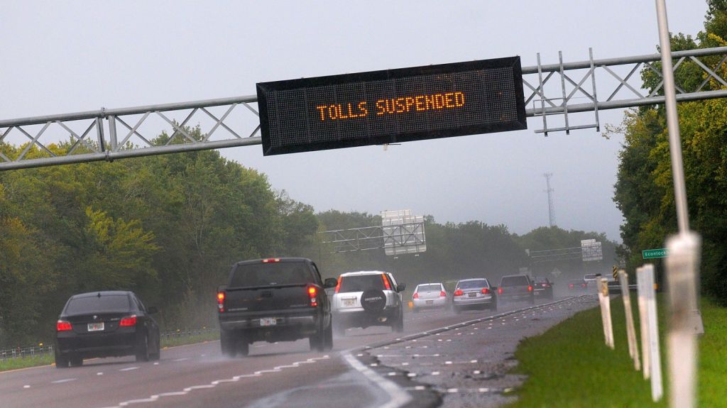  Dos menores heridas de gravedad en accidente en autopista de Florida 