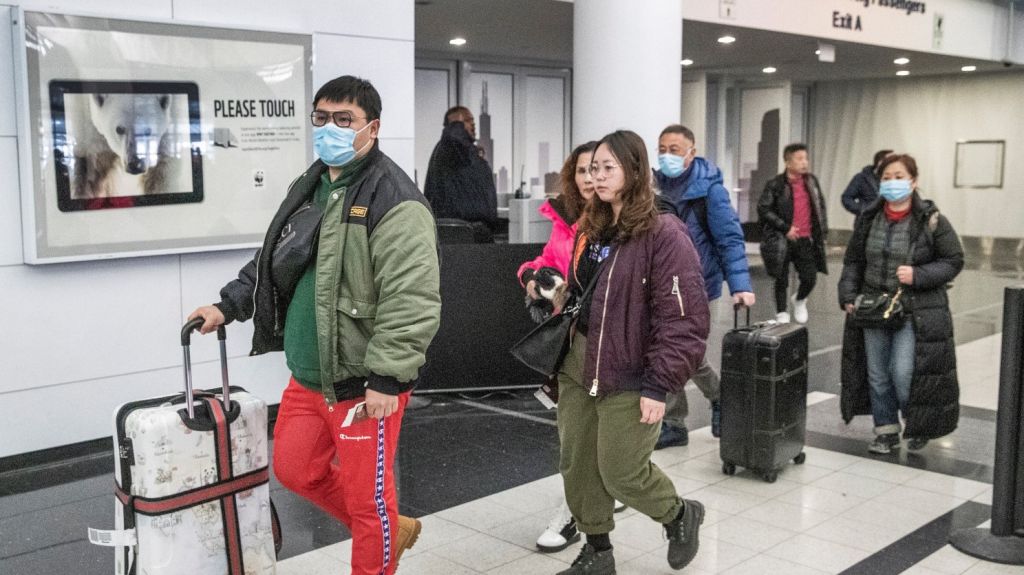  Aumentan a 110 las personas bajo vigilancia por posible coronavuris en EE.UU. 