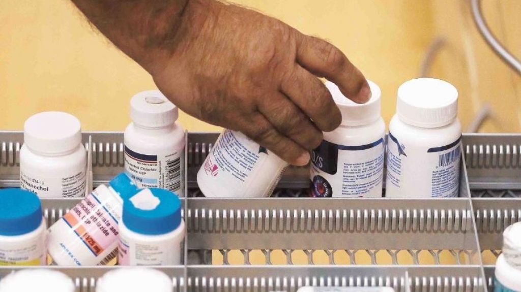  Roban medicamentos controlados de hogar de envejecientes en R&iacute;o Grande 