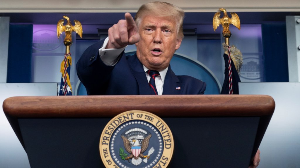  Trump pide despedir periodista de Fox News por confirmar denuncia de Atlantis 