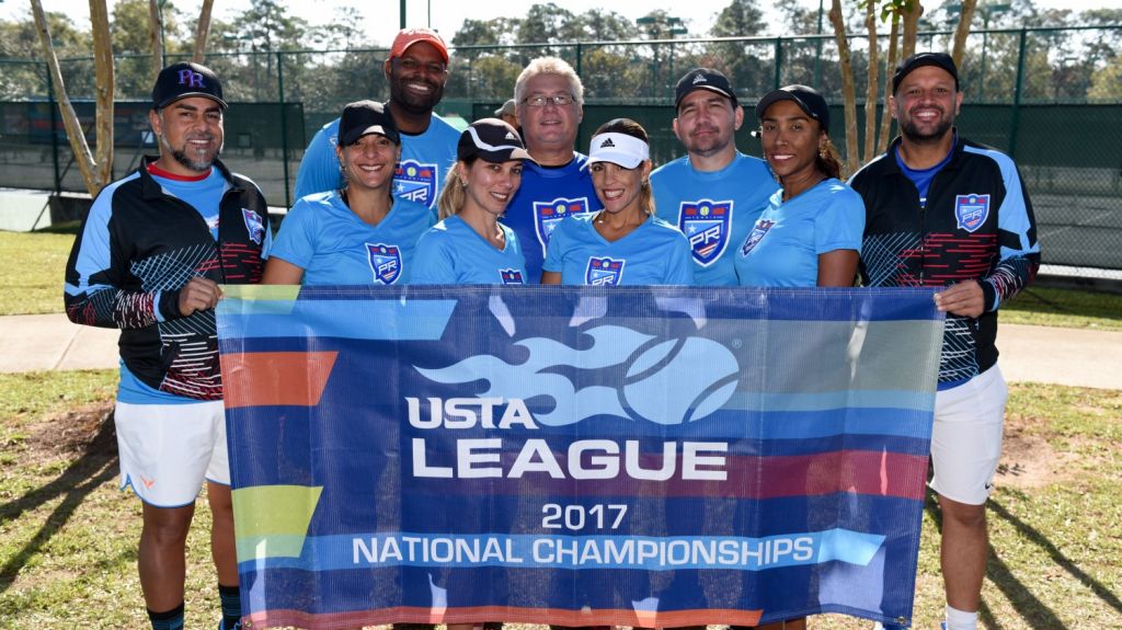 Boricuas ganan en equipo mixto de 40 aÃ±os o mÃ¡s de los campeonatos nacionales para tenistas aficionados de EEUU