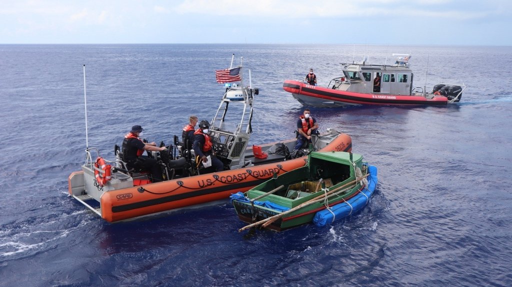  La Guardia Costera deporta a nueve migrantes cubanos interceptados en Florida 
