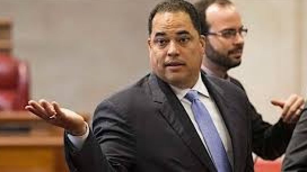  Carmelo R&iacute;os &uacute;nico puertorrique&ntilde;o nombrado a comit&eacute; Consejo de Gobiernos Estatales 