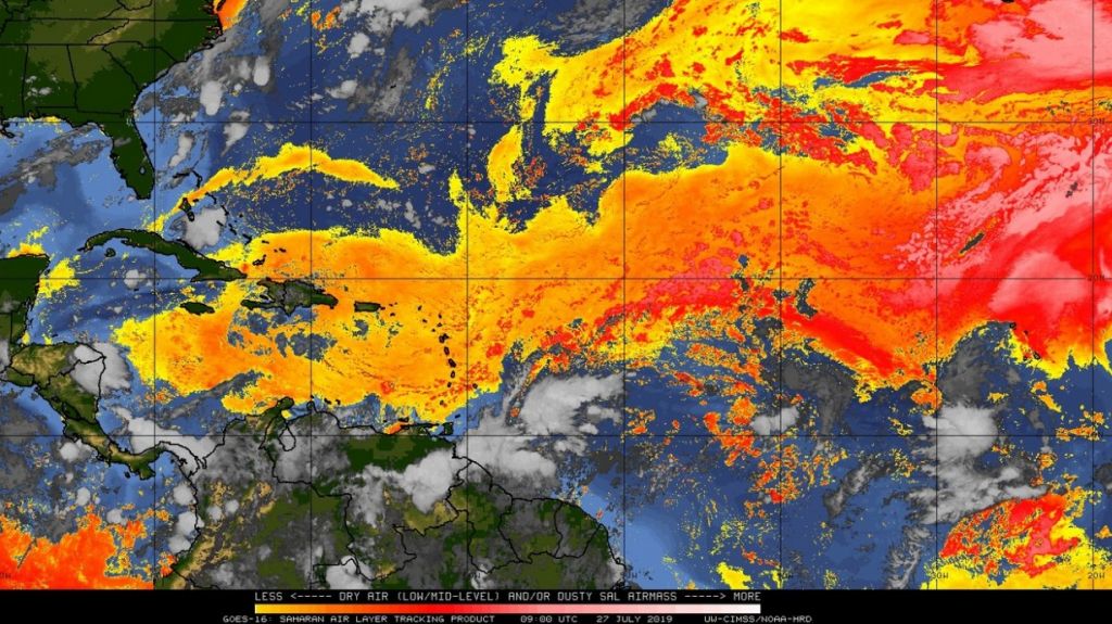  Otro d&iacute;a mayormente brumoso y caluroso 