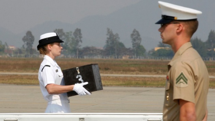 Piloto desaparecido en Vietnam hace 45 aÃ±os 'regresa' a casa