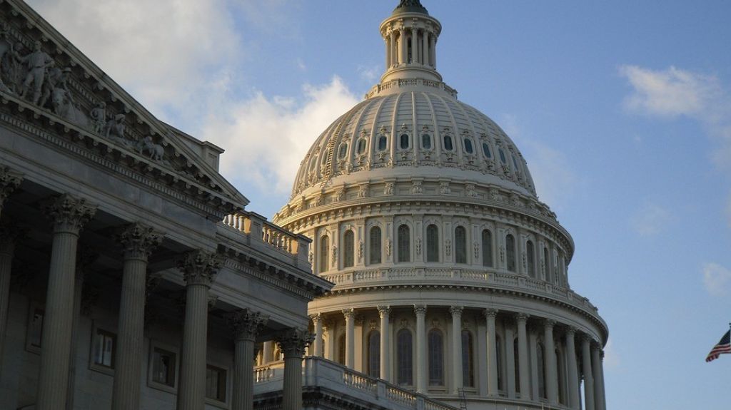  Gobernador agradece acuerdo bipartita que viabiliza fondos federales para la isla&nbsp;&nbsp; 