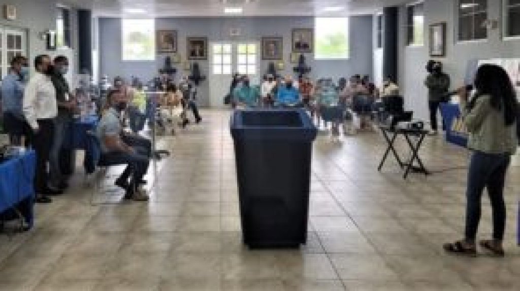  Las Piedras realiza primera reuni&oacute;n comunitaria sobre el Plan Recuperaci&oacute;n Municipal 