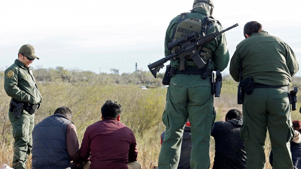  Detienen en California a 22 indocumentados mexicanos tras ingresar a EE.UU. 
