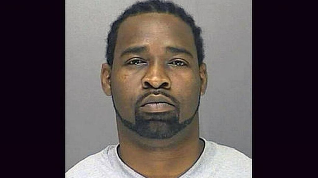  Buscan a hombre de Florida acusado de golpear a ni&ntilde;a y meterla en un horno 