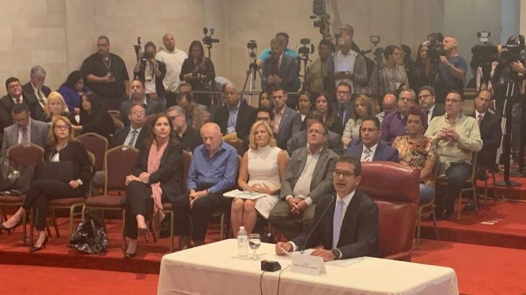  Jorge Navarro admite Pierluisi fue confirmado pese a que no entreg&oacute; todos los documentos 