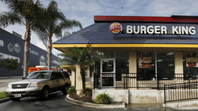 Empleados de un Burger King en Minnesota, vÃ­ctimas de engaÃ±o