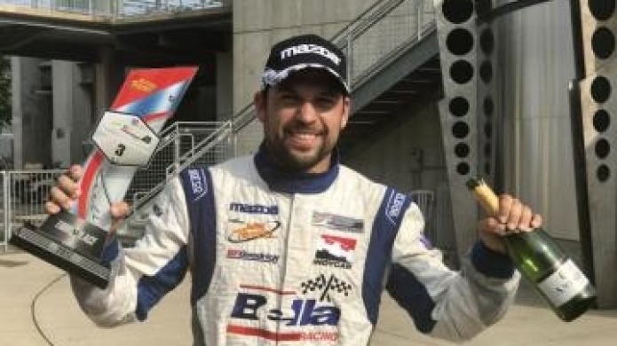 Boricua ocupa el tercer lugar en prueba del Mazda Global MX-5 Cup 2017 