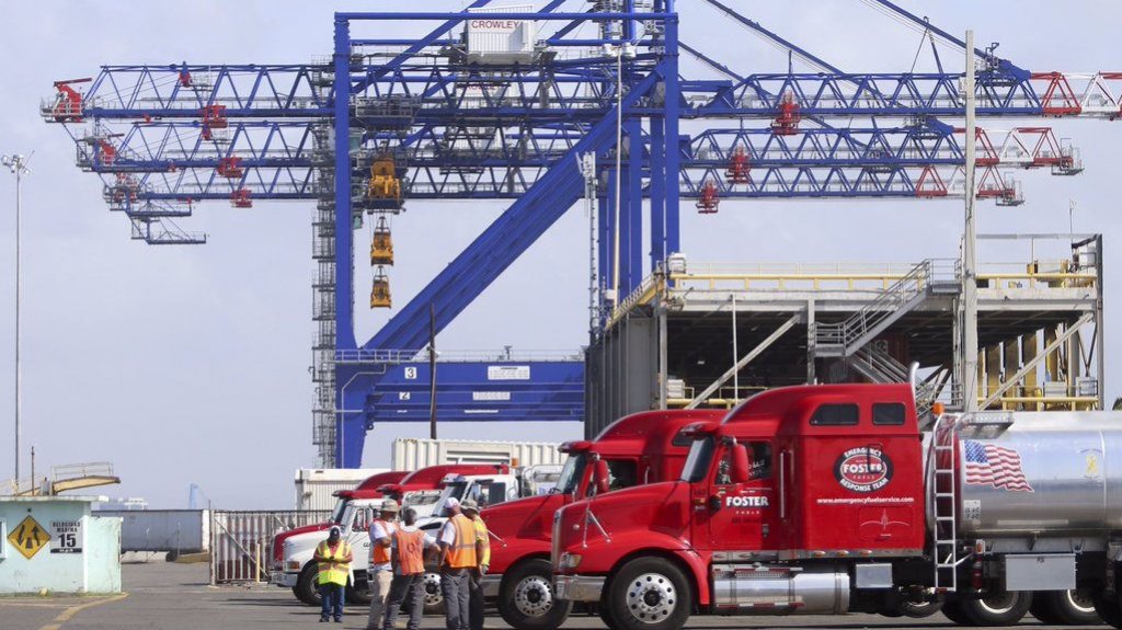  Camioneros convocan para ma&ntilde;ana a manifestaci&oacute;n y asamblea en la zona portuaria 
