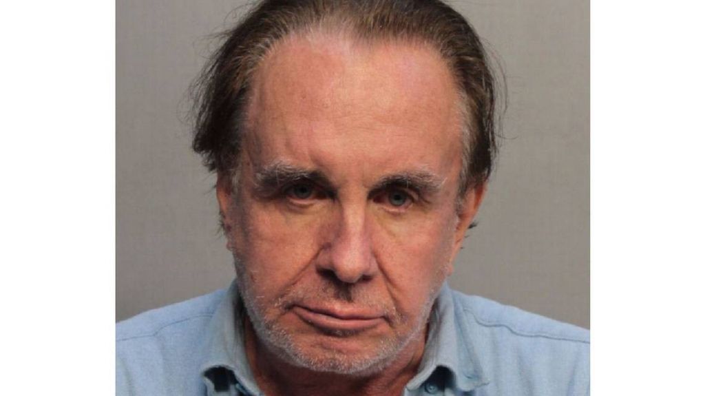  "Quer&iacute;a hacer una parrillada", dice hombre con 38 envases de gasolina. La Polic&iacute;a dice que iba a incendiar el edificio 