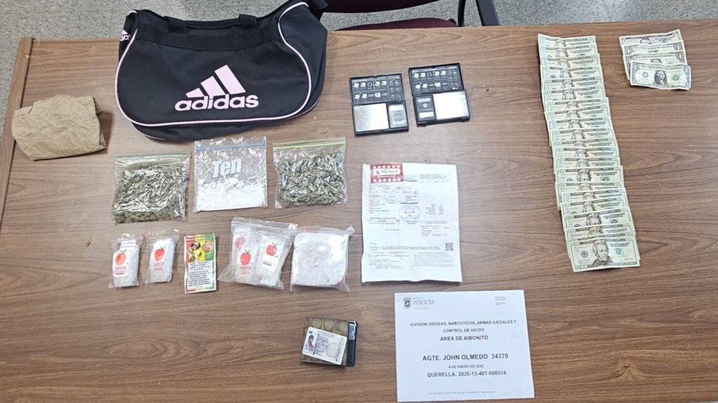  Ocupan drogas dentro de un auto en Orocovis 