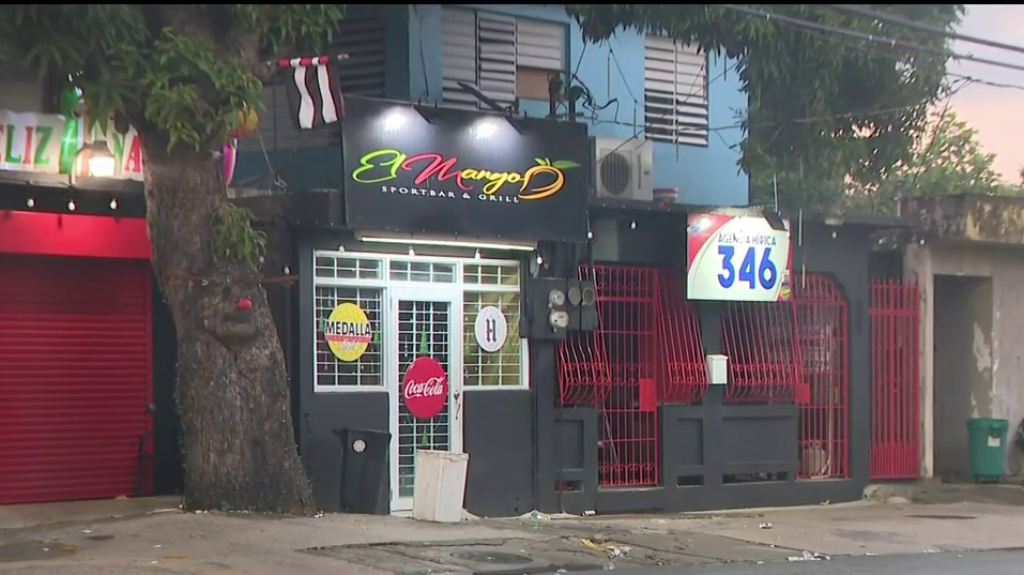  Video: Identificado como hijastro de un polic&iacute;a el hombre asesinado en tiroteo en Humacao 