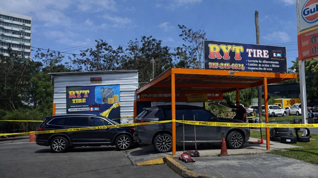  Balean a hombre en gomera de Carolina 