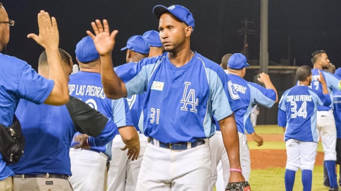 A otra final los Artesanos de Las Piedras y los Bravos de Cidra en la Doble A