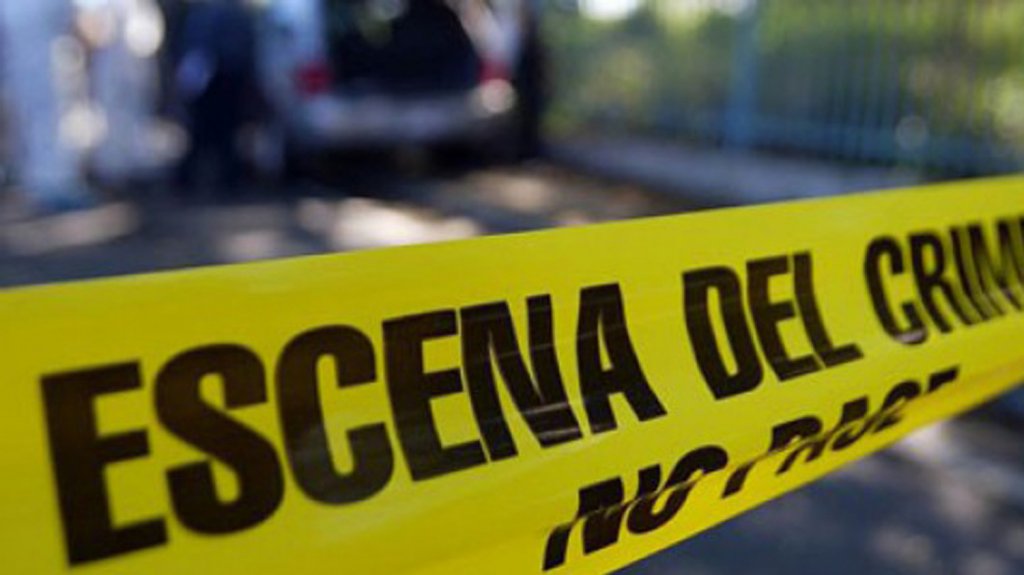  Acribillan a tiros a un hombre al interior de un auto en Juana D&iacute;az 