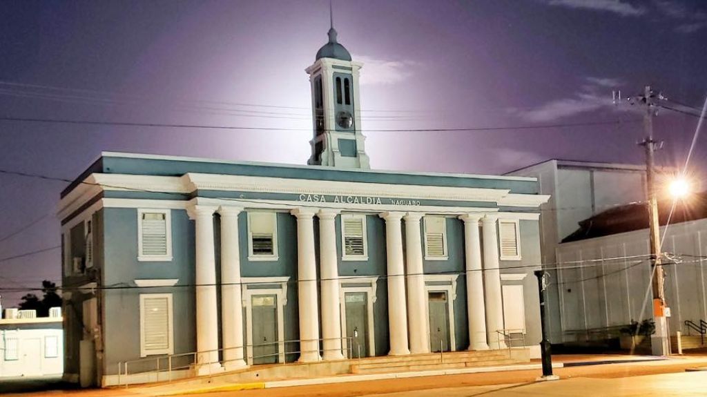  Alcalde de Naguabo anuncia restablecimiento Departamento Finanzas 