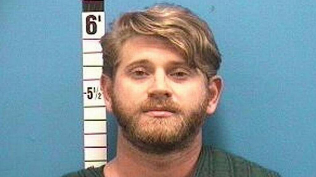  Maestro acusado de agredir sexualmente a estudiante de 13 a&ntilde;os en escuela de Florida 