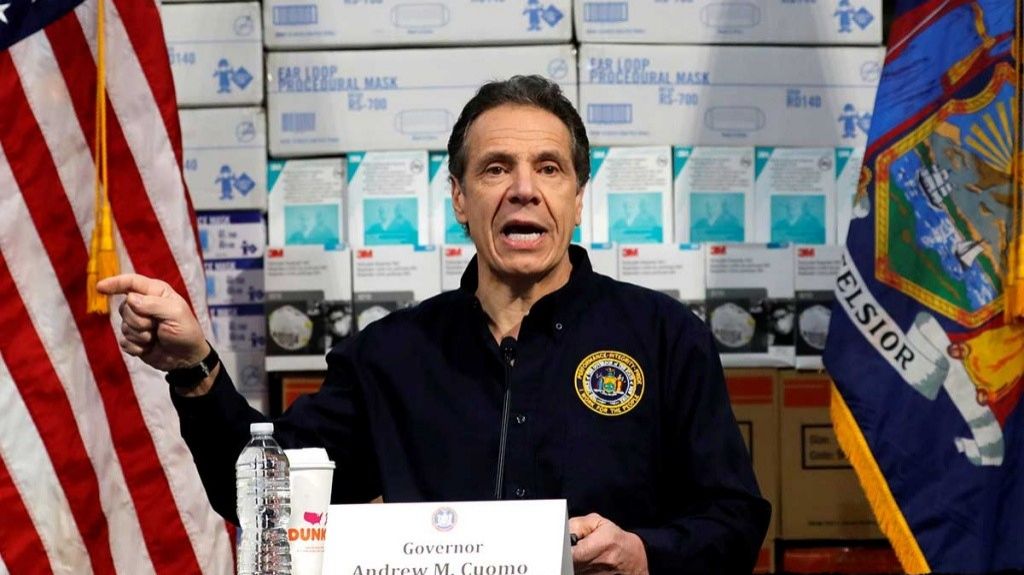  Gobernador de NY opaca a Trump en lucha contra coronavirus 